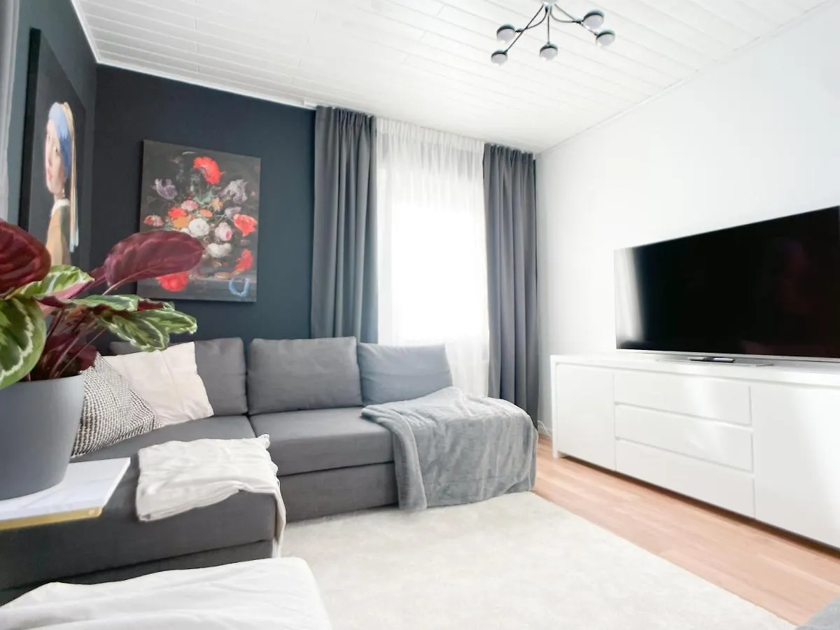 M-Style 01 Apartment Mit Terrasse Und Gasgrill, 24H Self-Check-In, Free Parking, Netflix Norimberga 0*,  Germania